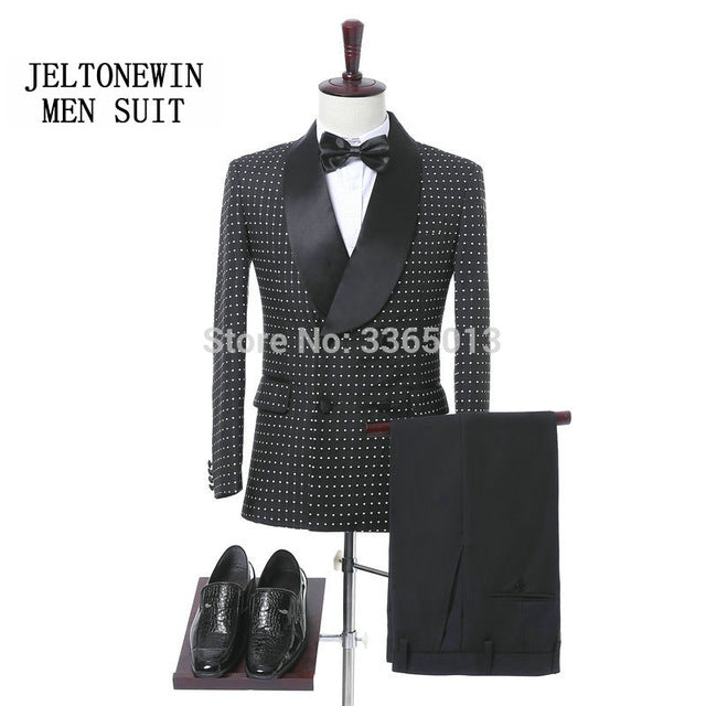 Red Shawl Lapel Slim Fit Groom Tuxedos